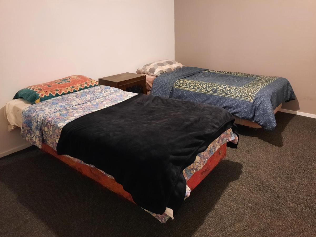 Papamoa Budget Accommodation Exterior foto